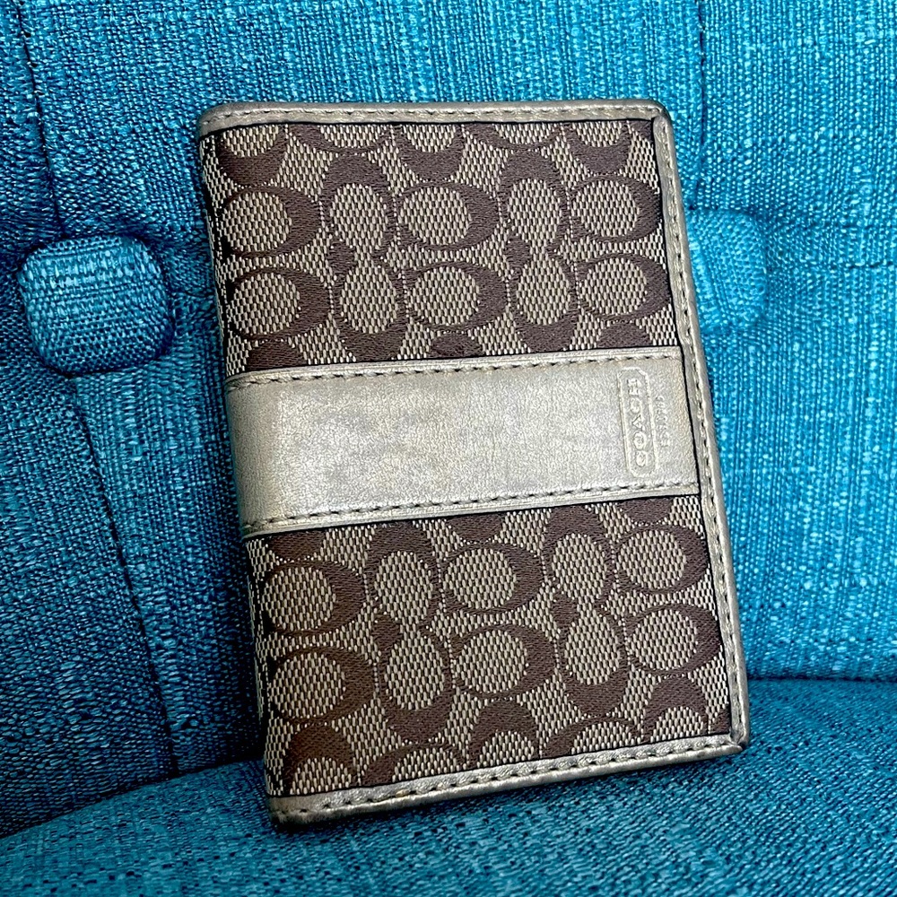 Beautiful Coach small wallet